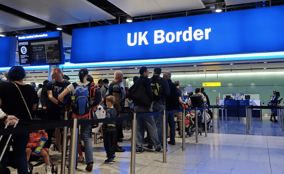 Brexit : le département britannique des douanes s’adresse aux entreprises