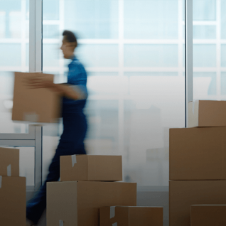 Près d’1/3 des entreprises britanniques prêtes à déplacer des activités